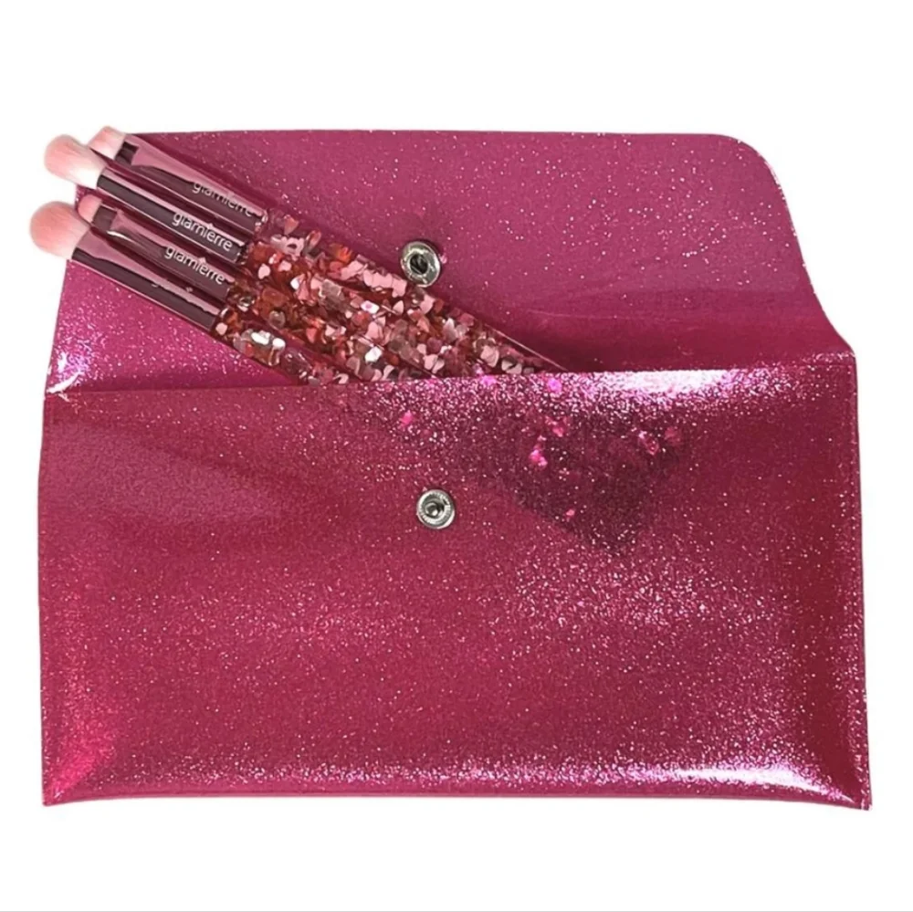 NWOT Glamierre Heart Confetti Makeup Brush Set with Case